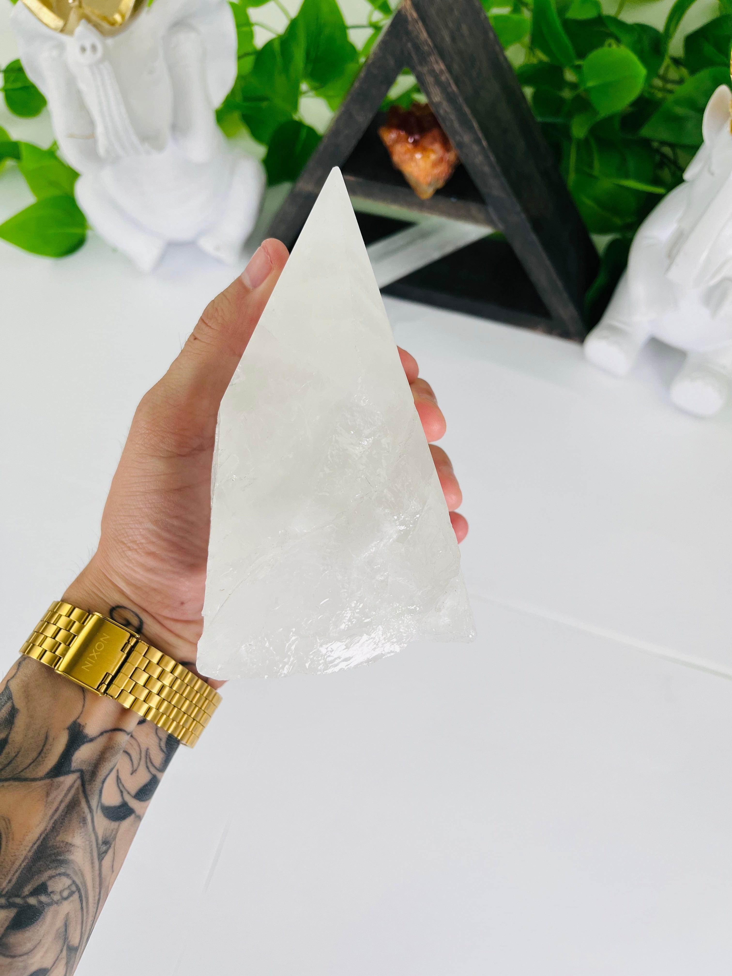 Crystal quartz Semi Polished Point